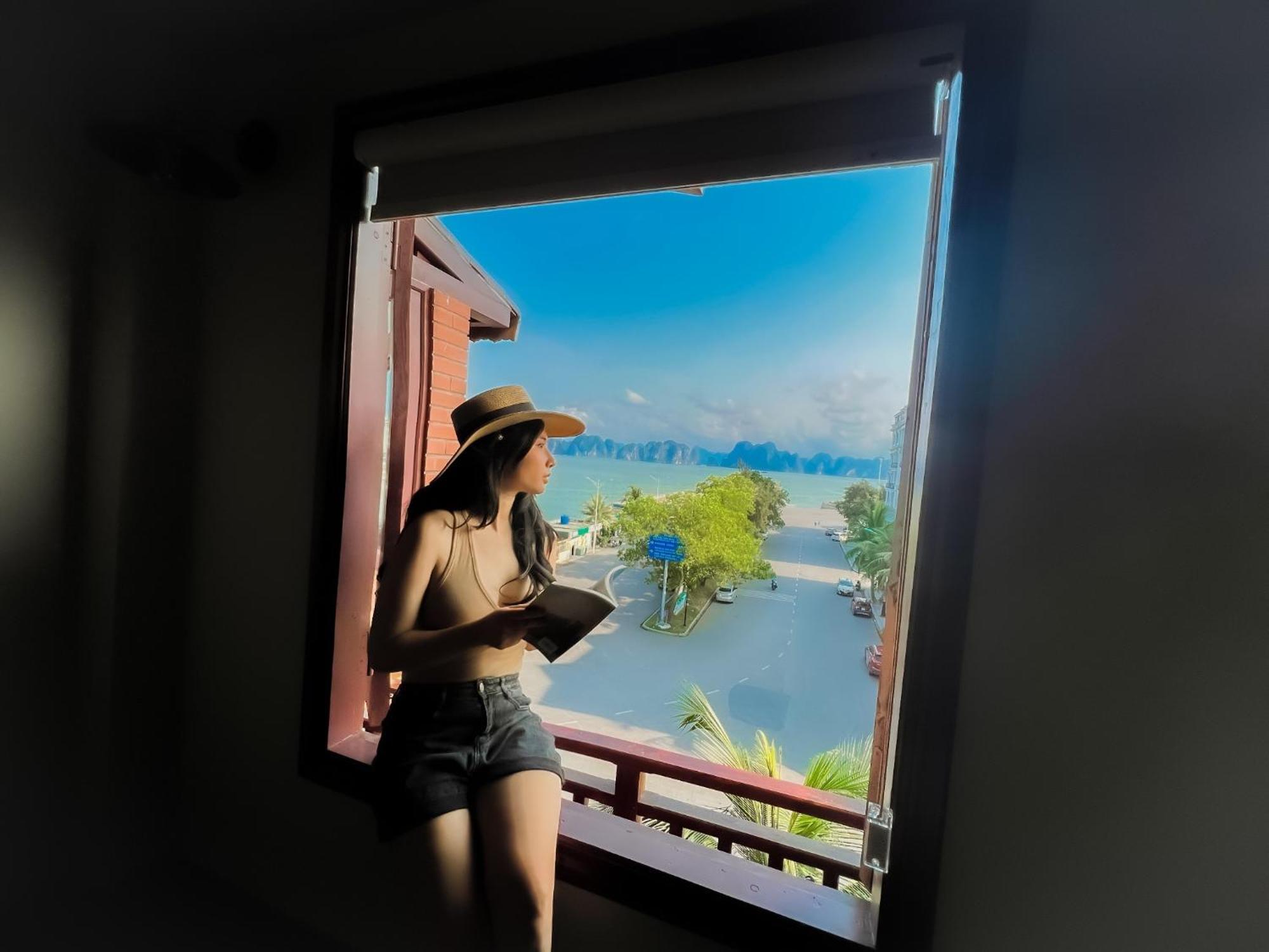 Canh Buom Homestay - Tuan Chau Hạ Long-öböl Kültér fotó
